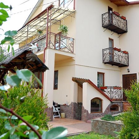 U Olgi Hotel Трускавец Екстериор снимка