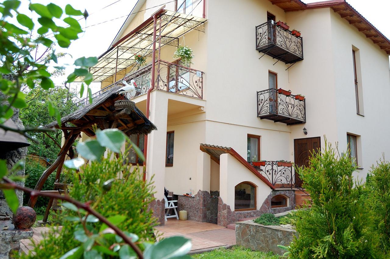 U Olgi Hotel Трускавец Екстериор снимка